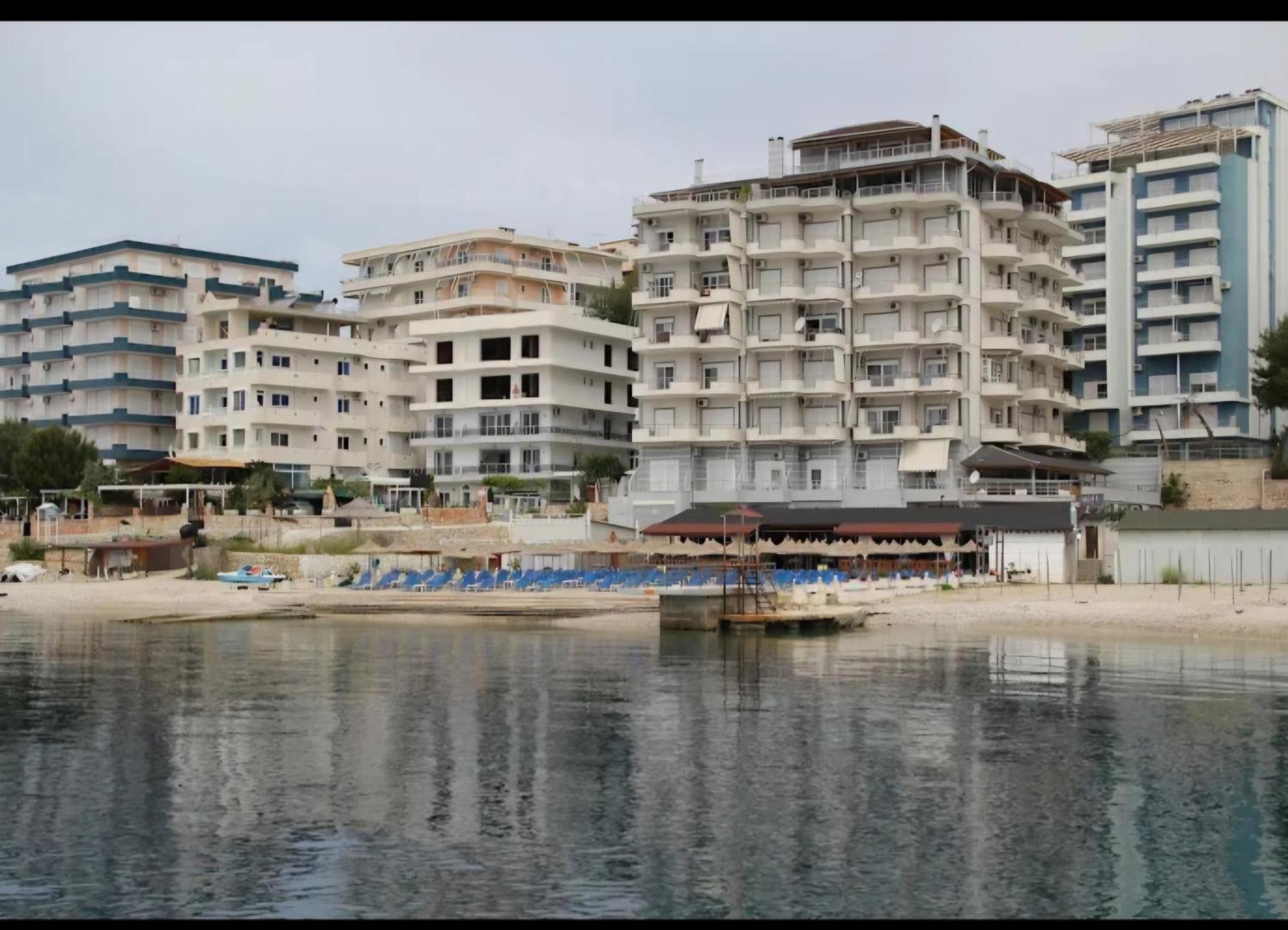 Paradise apartments Saranda Extérieur photo